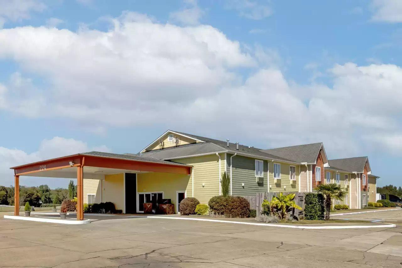 Quality Inn Hamilton Buitenkant foto