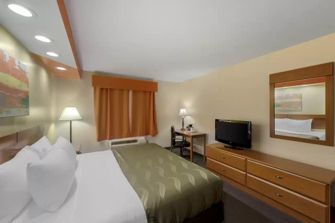 Quality Inn Hamilton Buitenkant foto